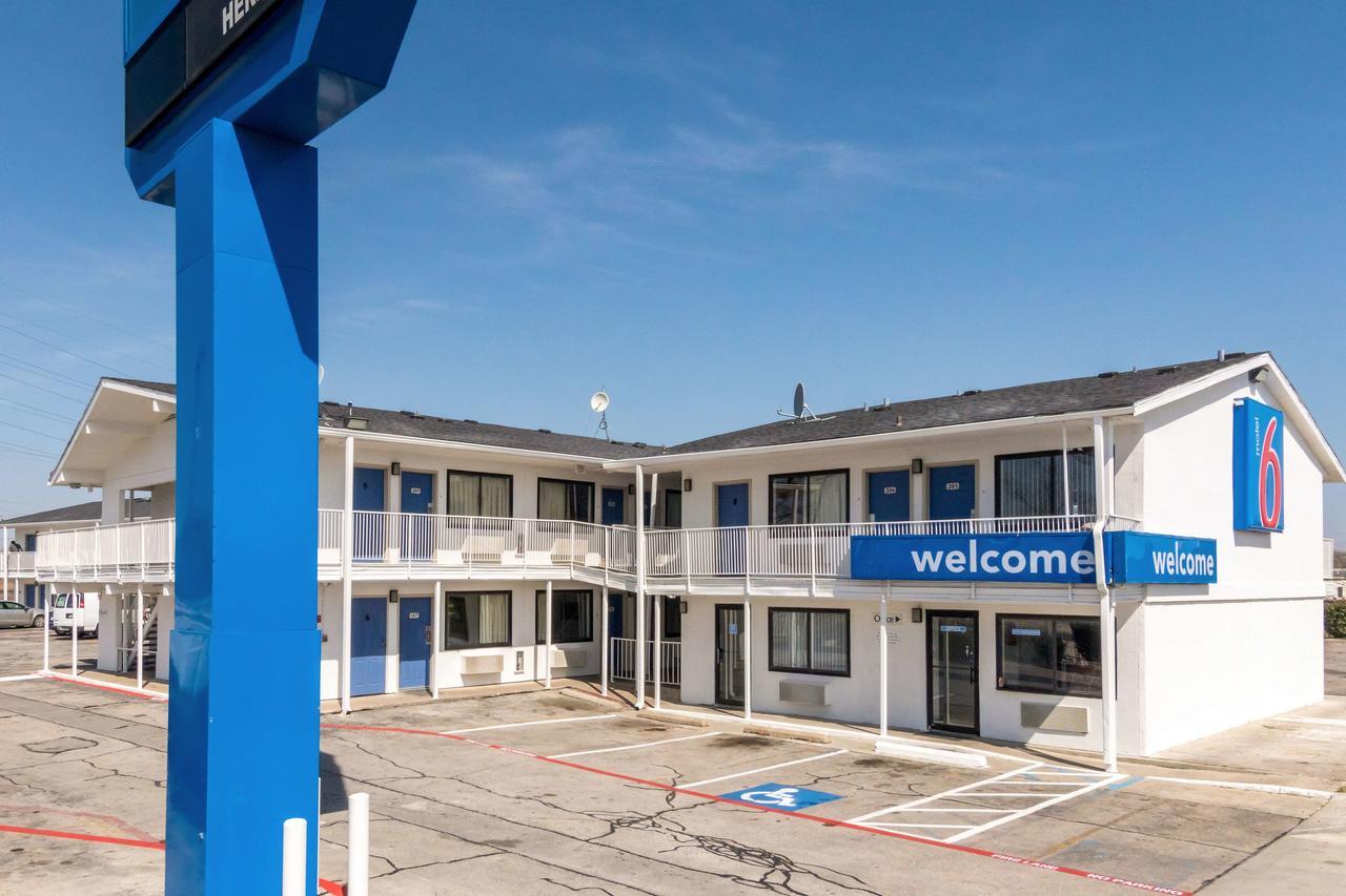 Motel 6 Fort Worth North Haltom City Esterno foto